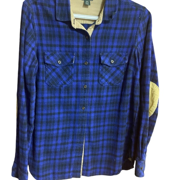 🧿Roots Blue Button Down Top - Picture 3 of 5